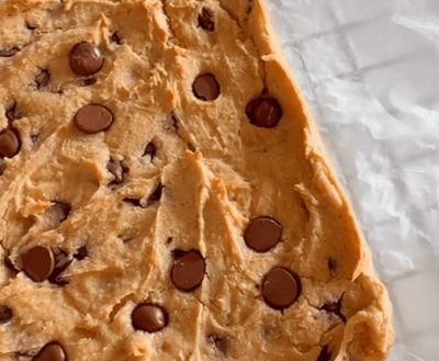 Chocolate Chip Chickpea Blondies